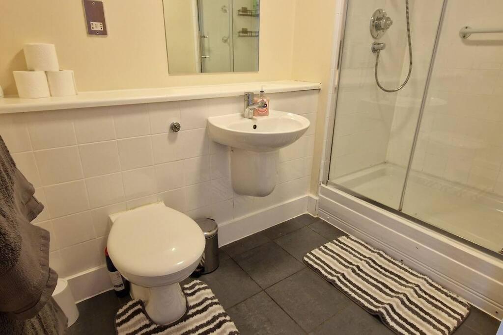 2 Bedroom Apartment Central Birmingham City Centre Extérieur photo