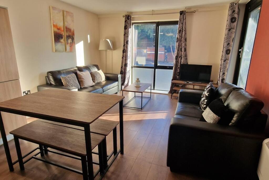 2 Bedroom Apartment Central Birmingham City Centre Extérieur photo